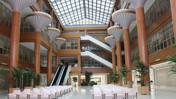 東芝電梯為一洲國際腫瘤質子醫(yī)院提供樓宇交通解決方案